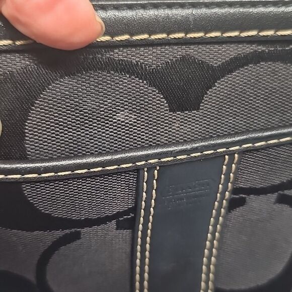 COACH SIGNATURE C JAQUARD SWINGPACK BFPM-07-010 - Picture 8 of 9